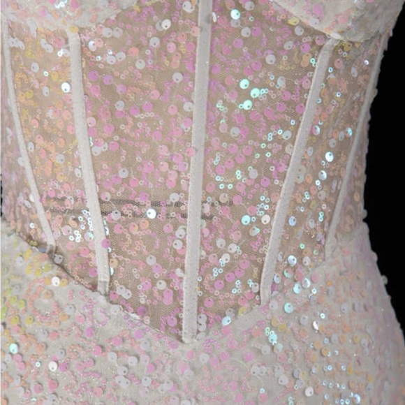 Size S (4) Pink V-neck strap temperament sequin slim fishtail dress - Picture 5 of 6